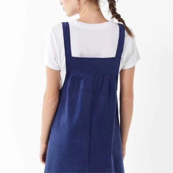 Urban Renewal | Cordiroy mini Apron dress jumper Womens size M Navy blue pleated - Picture 2 of 8